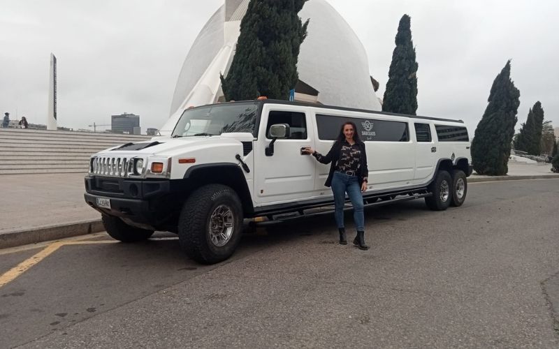 Limusina Hummer H2 de Sauclass